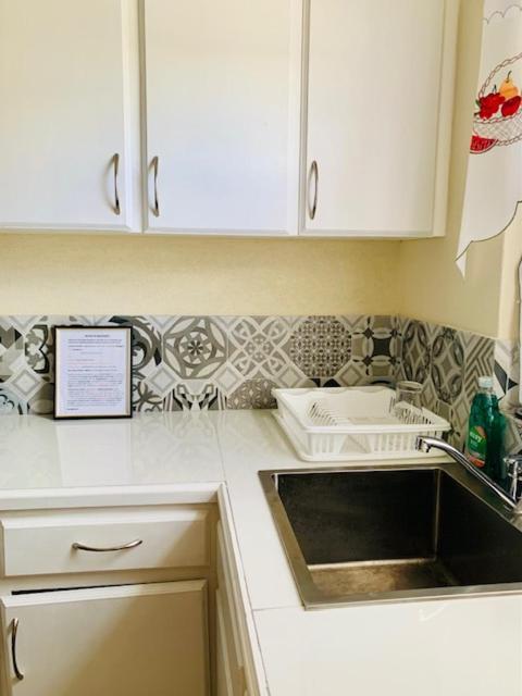 Kenridge Residences 圣詹姆斯 外观 照片